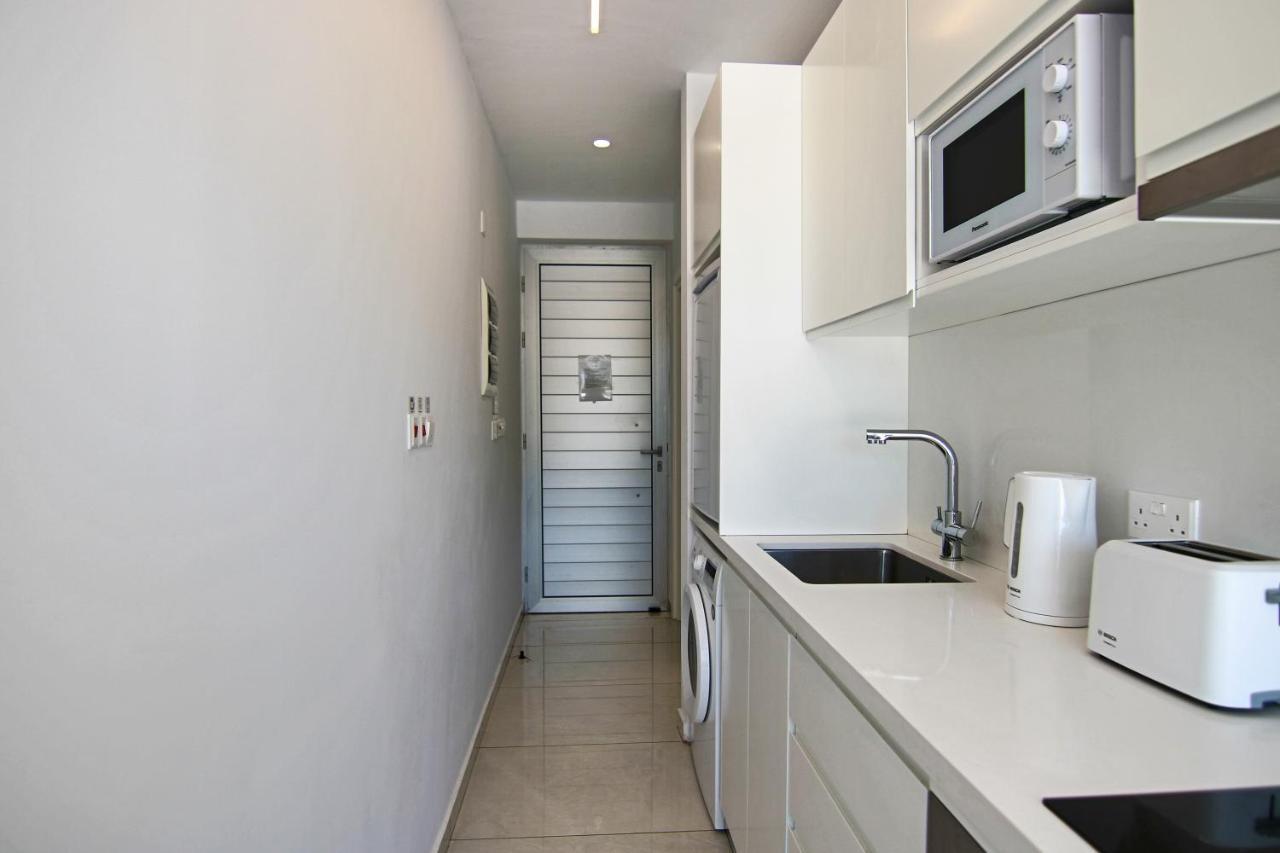 Apartament Phaedrus Living - Seaside Luxury Flat Harbour 108 Pafos Zewnętrze zdjęcie